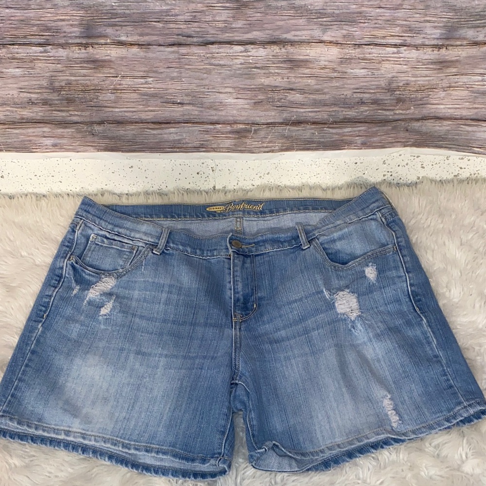 Old Navy The Boyfriend Distressed Light Blue Jean Shorts